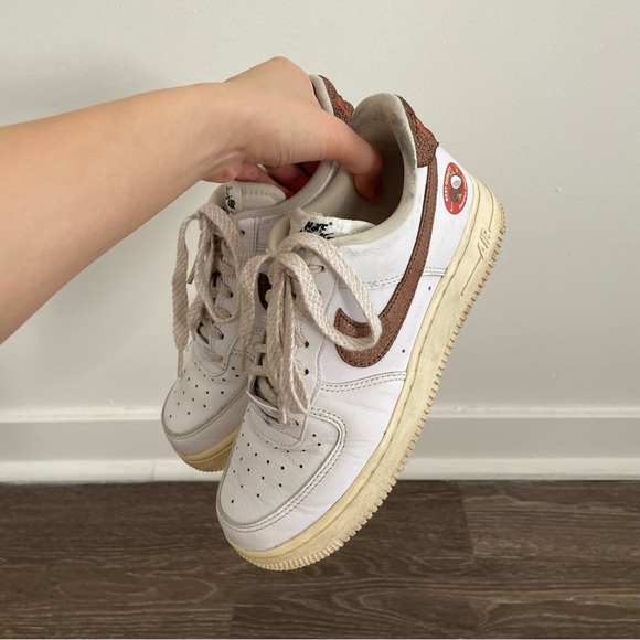 nike af1 ‘07 LX in coconut - Picture 2 of 10